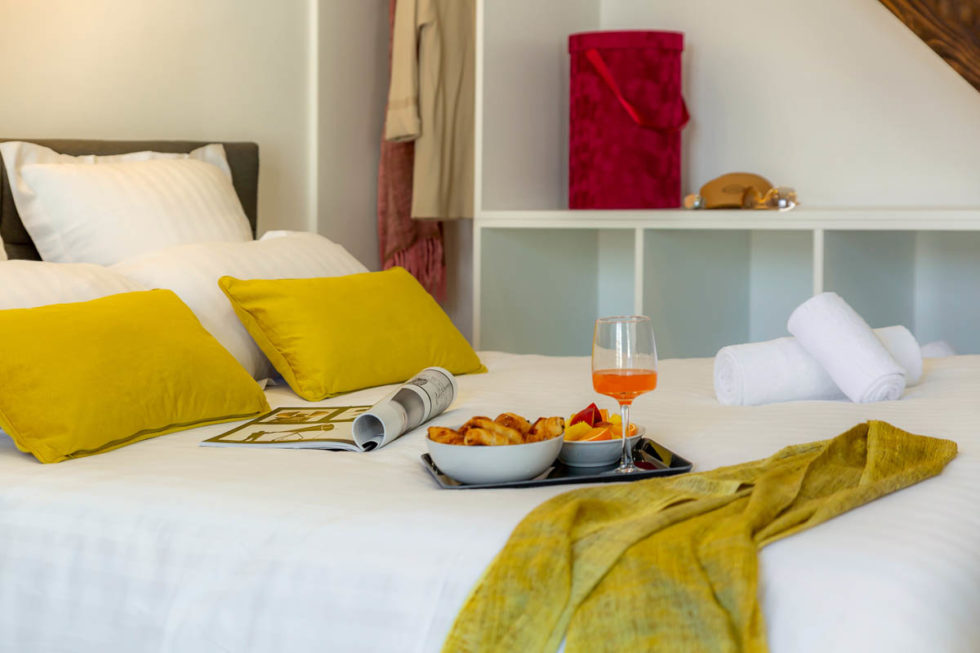 Studio Mezzanine : gros plan lit chambre